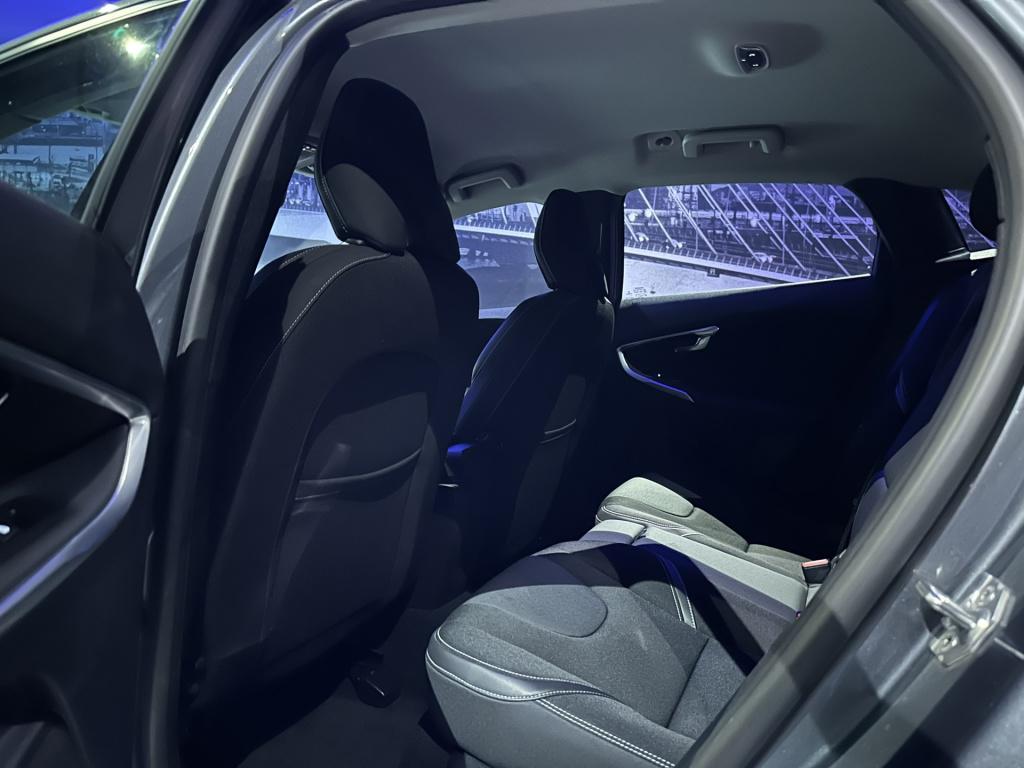 Volvo V40 1.5 t2 inscription *clima*navi*camera*