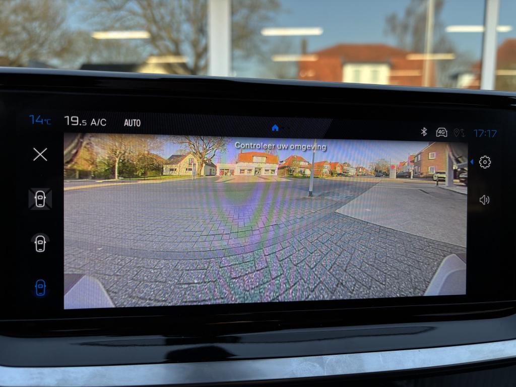 Peugeot 2008 gt automaat 1.2 hybrid 145