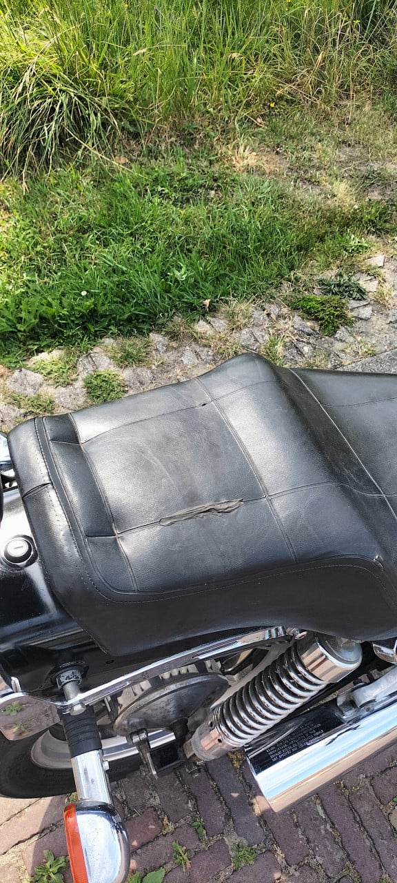 Honda Magna V30