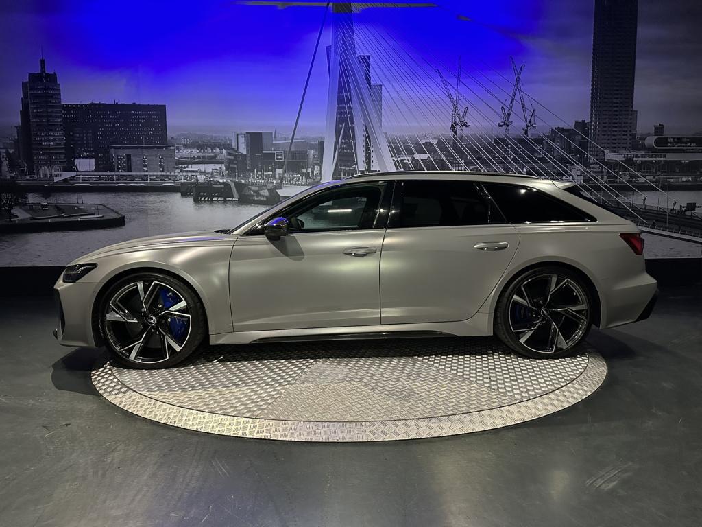 Audi Rs6 avant tfsi quattro *keramisch*hud*b&o*dynamic plus*