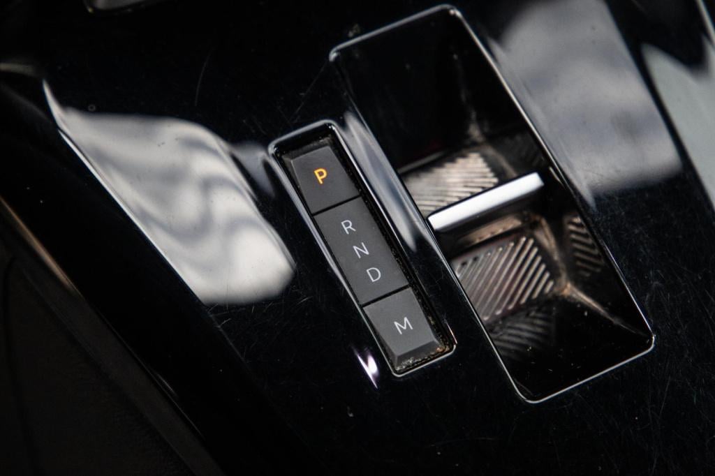 Opel Corsa 1.2 turbo gs black line / apple carplay / automaat / 360 camera 