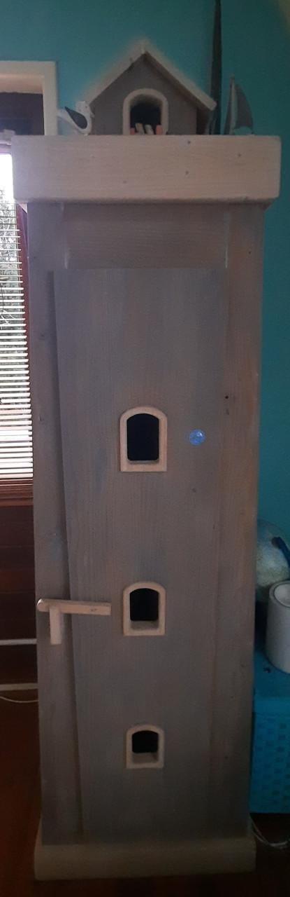 Houten vuurtorenkast