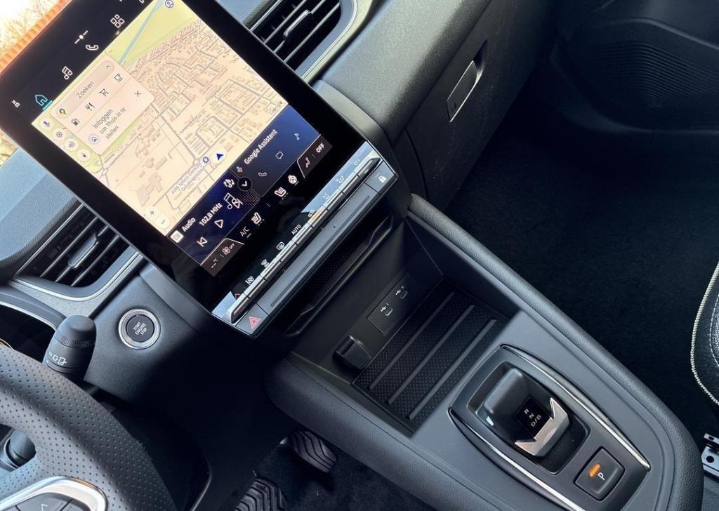 Renault Captur 1.8 e-tech full hybrid 160 techno - pack winter