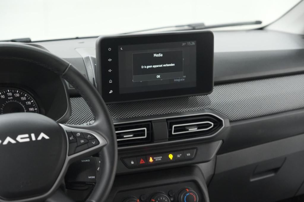 Dacia Sandero tce 90 cvt expression | parkeersensoren | apple carplay | cru