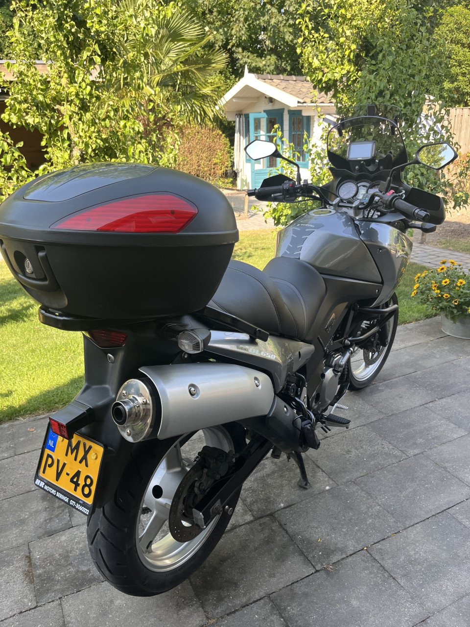 Suzuki V-Strom 650 2012  49000 km