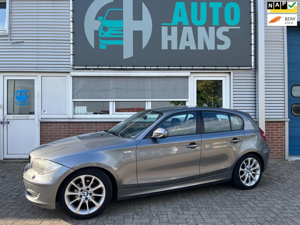 BMW 1 Serie 116i business line ultimate edition | m pakket | leder | trekha