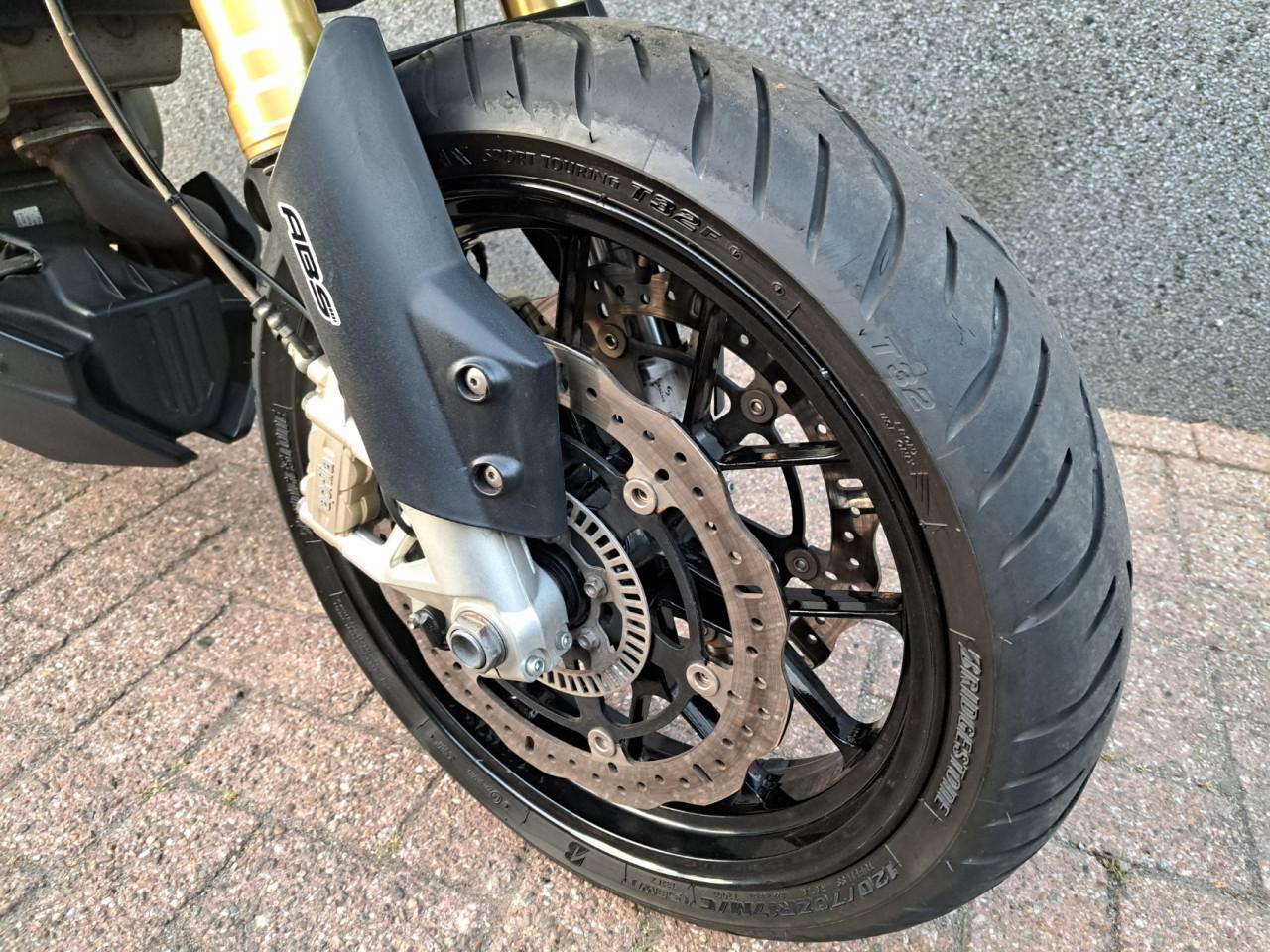 Aprilia Dorsoduro 750 ABS ( A2 )