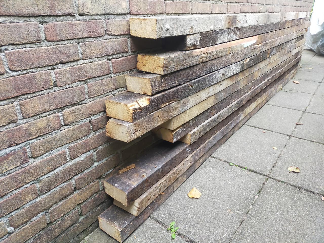 Houten balken sloophout