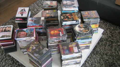 TE KOOP RUIM 250 DVD VOOR ALLEMAAL 50 EURO