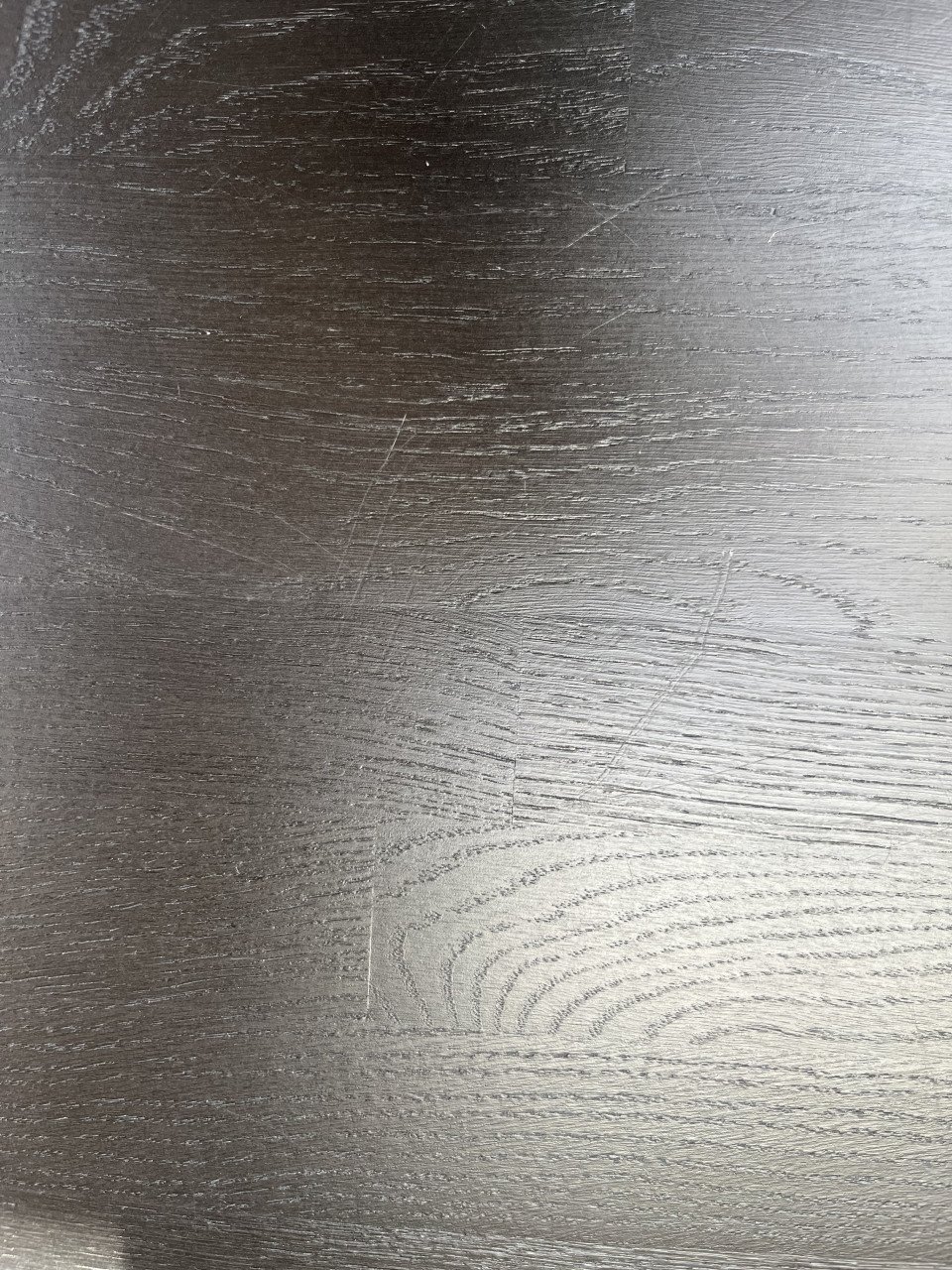 Zwarte eettafel hout