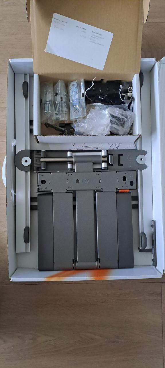 Vogel's UltraThin turn TV beugel