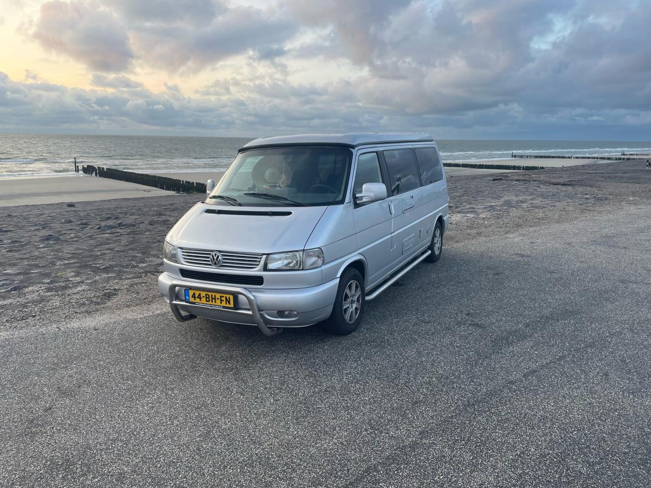 VW Transporter Caravelle 2.5TDI-102pk