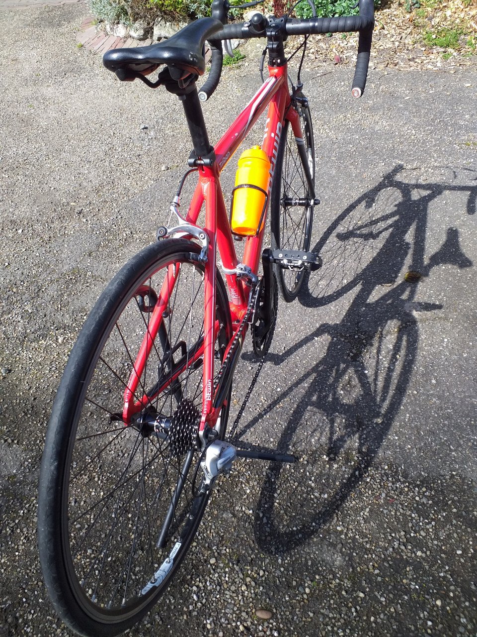 """JEUGDRACEFIETS TRIBAN 3""""