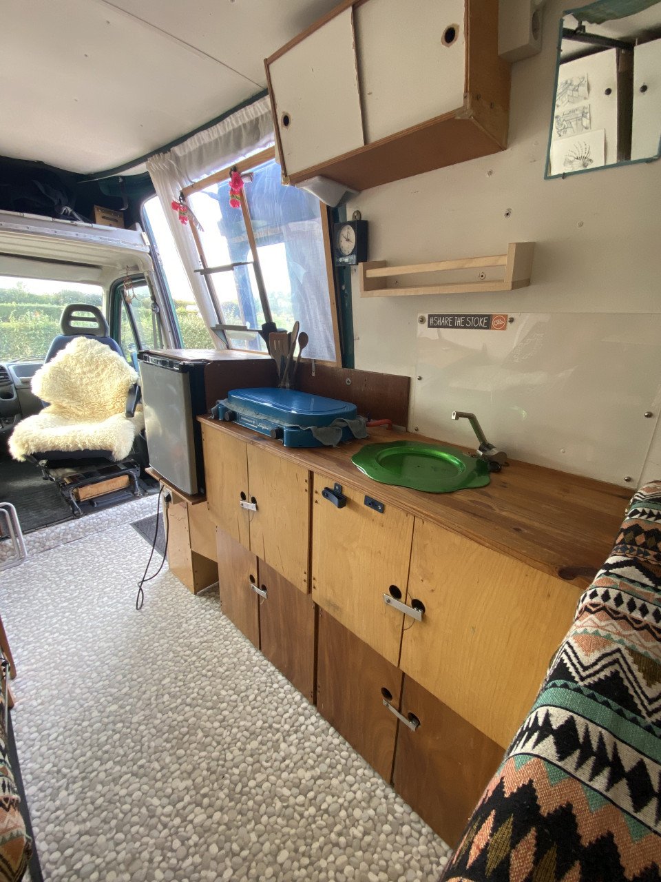Kampeerbusje/camper te koop Peugeot Boxer off grid kamperen