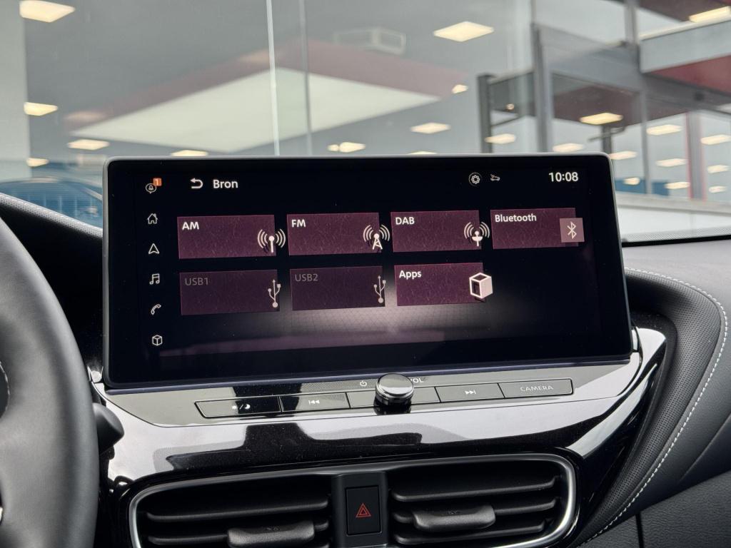 Nissan Juke 1.6 hybrid tekna cold + sound pack