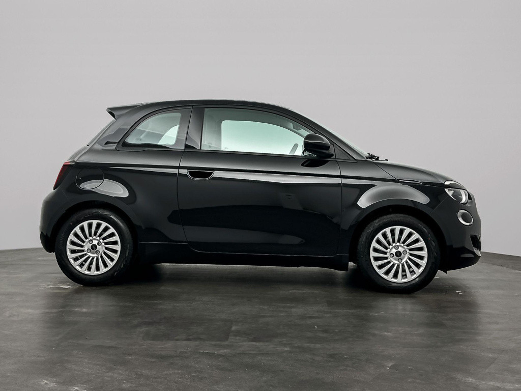 Fiat 500e 42 kwh | carplay | cruise control | ecc | pdc |