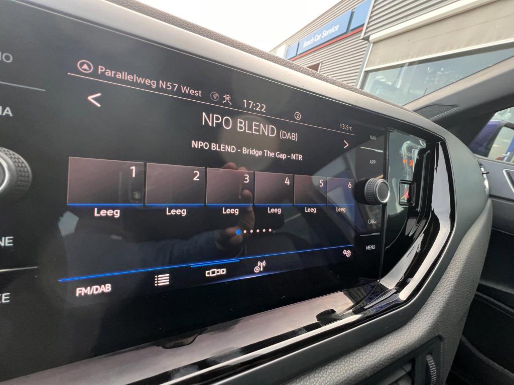 Volkswagen Polo 1.0 tsi r-line business, elektr. panodak, digitaal dashboar