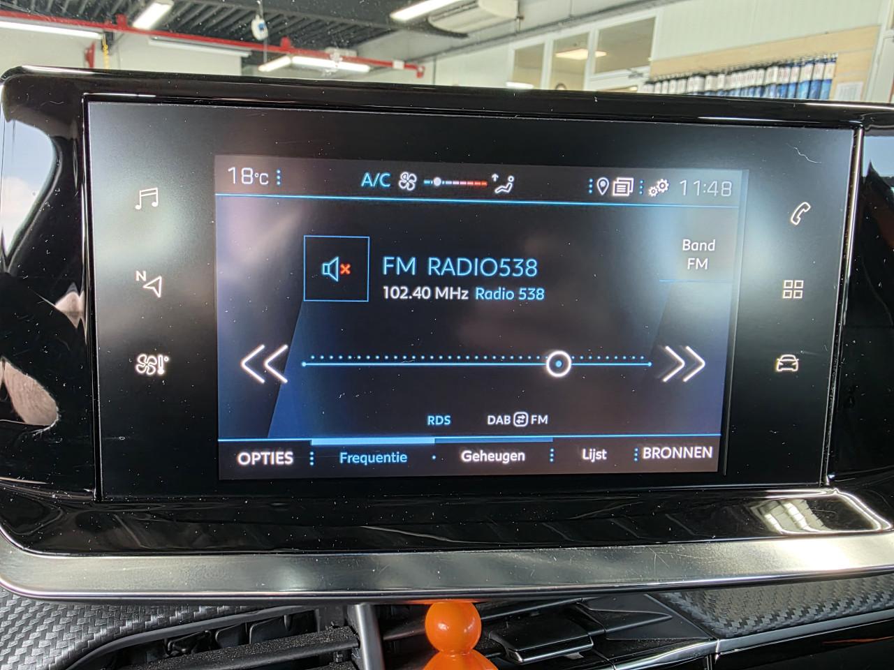 Peugeot 2008 puretech 1.2 2021