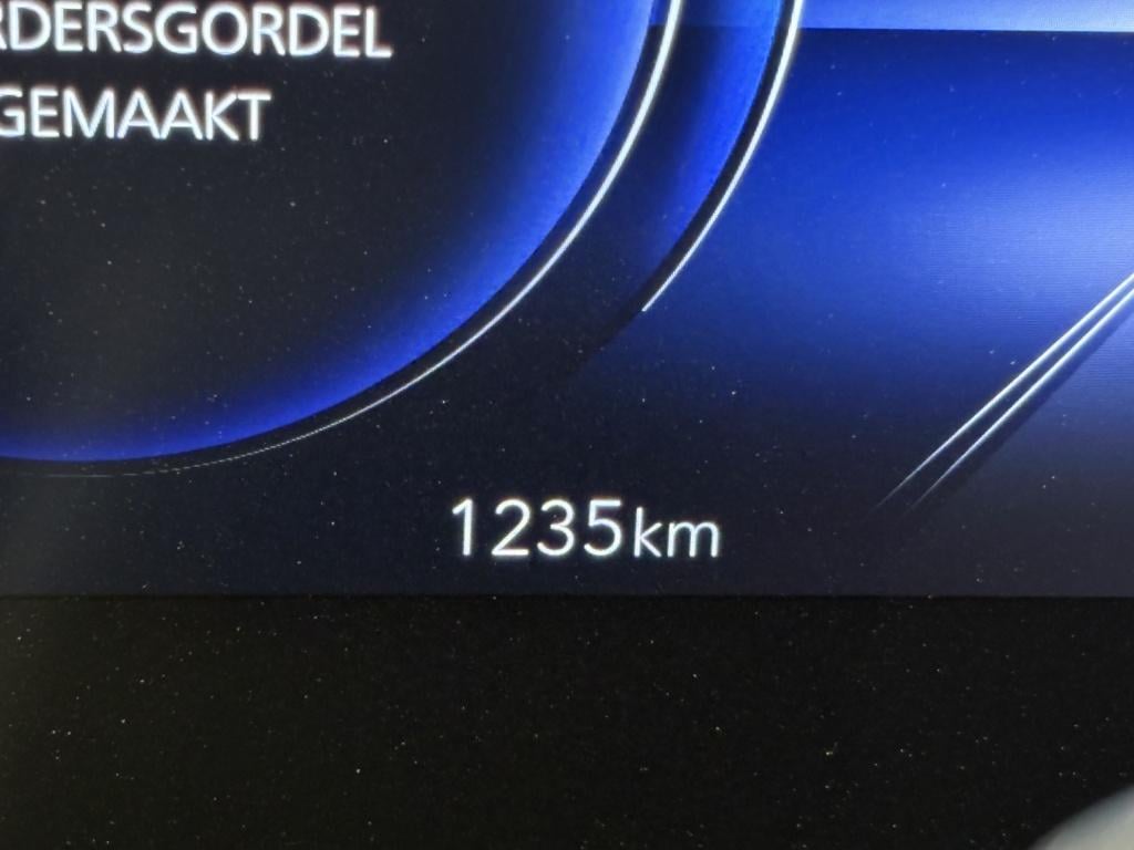 Toyota Urban Cruiser executive 61 kwh | panodak | jbl |