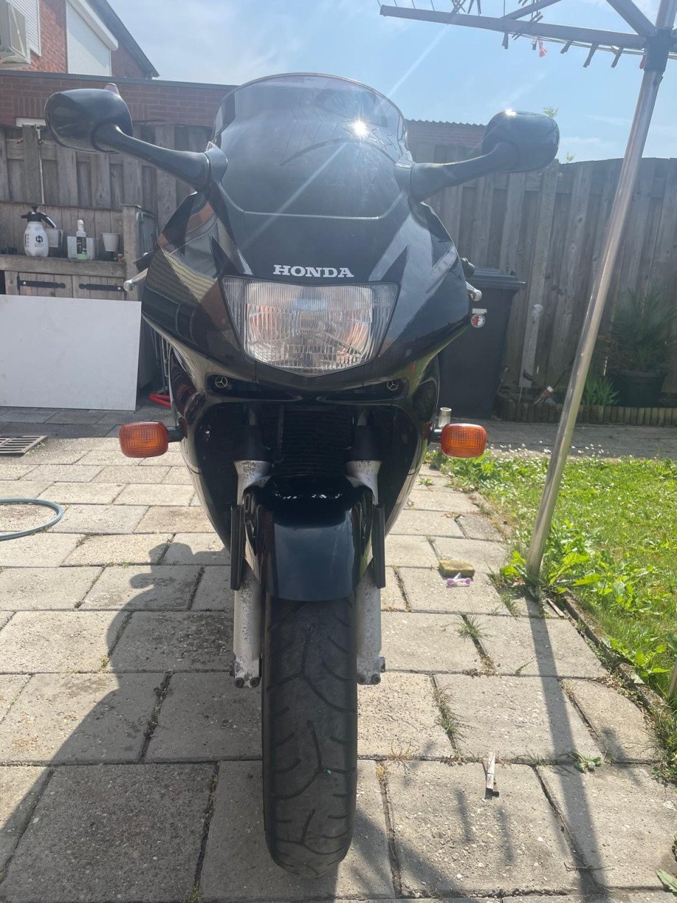 Prachtige Honda cbr 600 f3 pc31