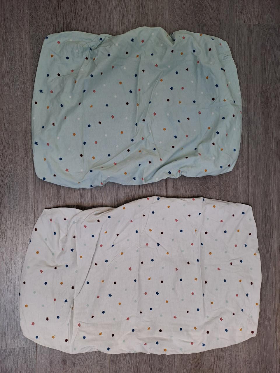 2x Aankleedkussen