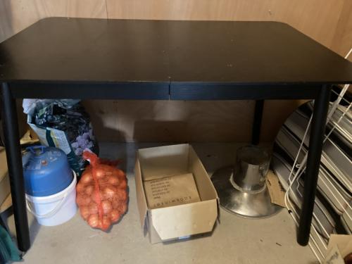 Eettafel zwart als nieuw