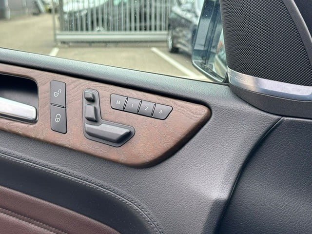 Mercedes-Benz ML-klasse 500 i v8 l compleet gle 63amg uitgevoerd i panorama