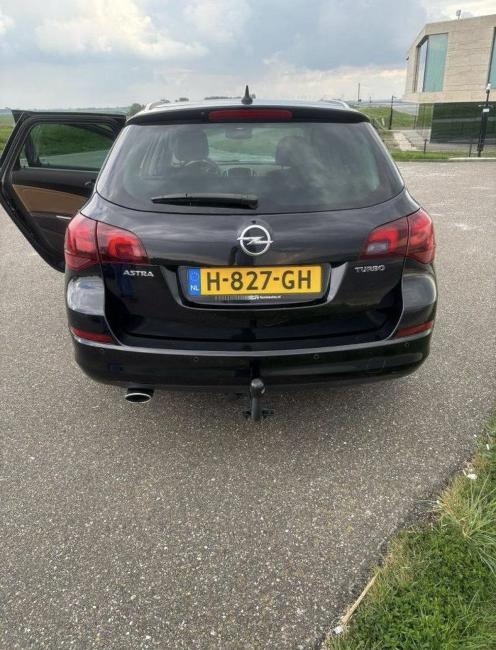 Luxe Opel Astra 1.6 Turbo Sports Tourer Automaat