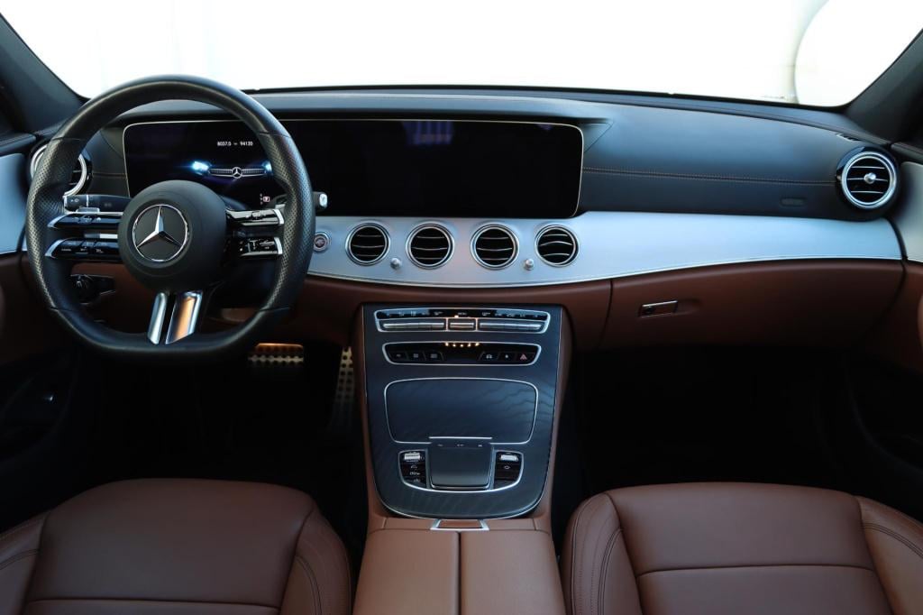 Mercedes-Benz E-Klasse 200 business solution amg