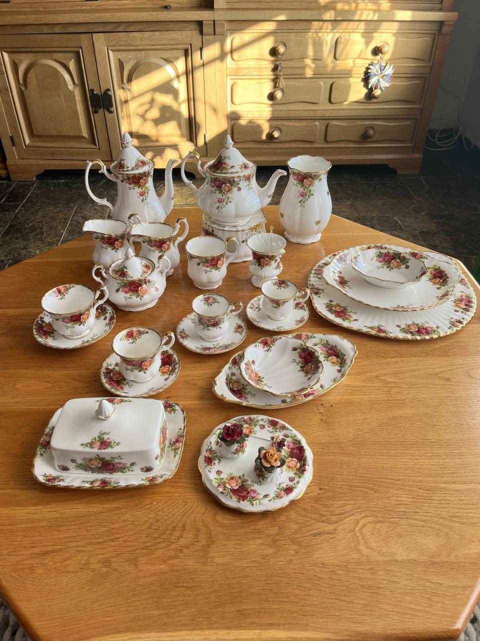 Royal Albert “Old Country Roses” servies-set – Bone China, England