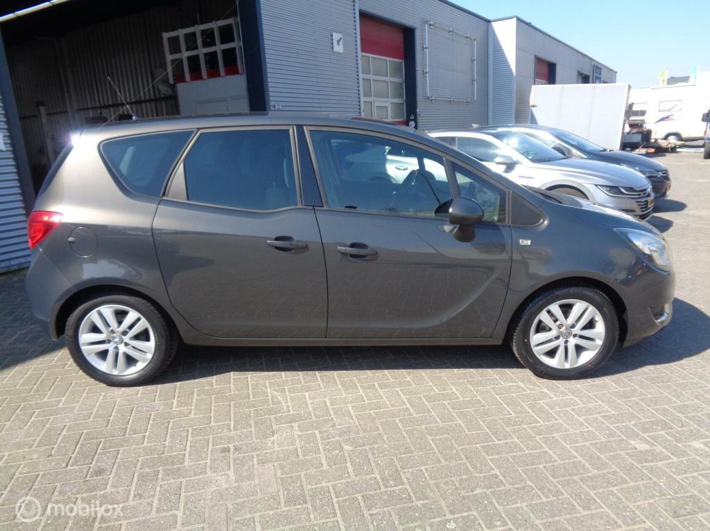Opel Meriva 1.4 turbo 120pk edition/airco/ecc/pdc/cruise/lm velgen/hoge zit