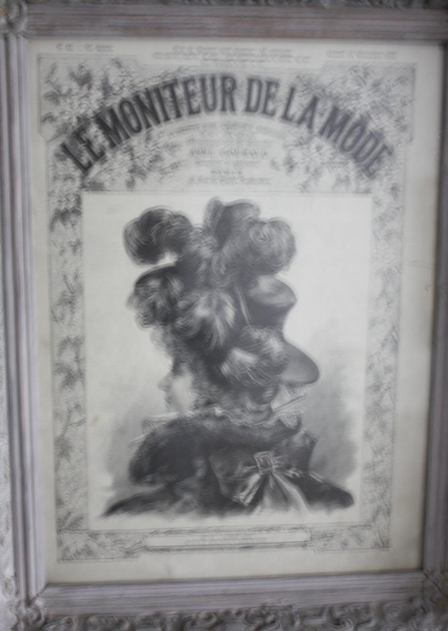 Brocante grijze geschilderde lijst met oude krant knipsel