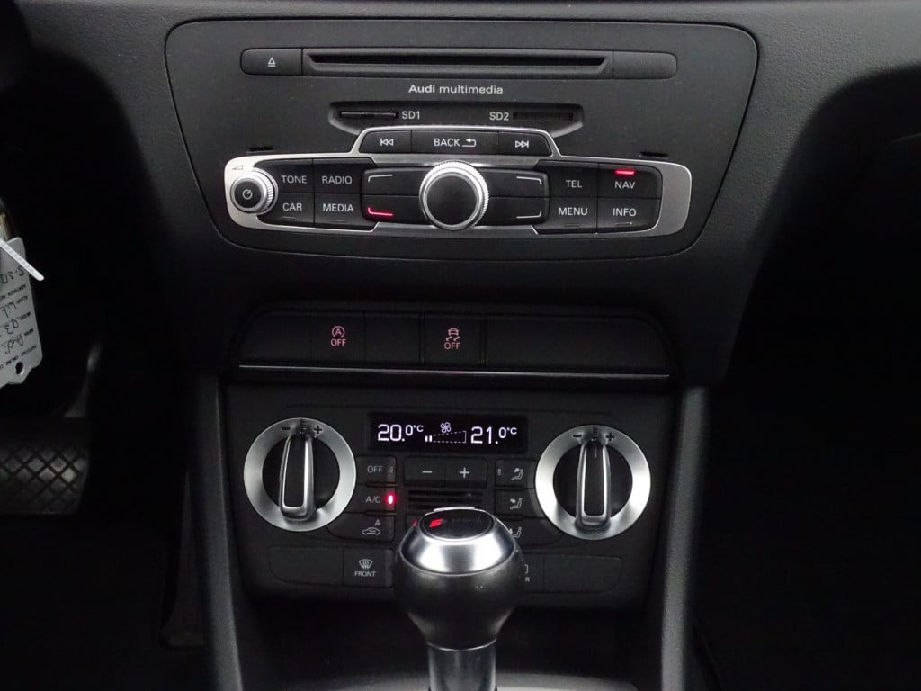 Audi Q3 2.0 tfsi quattro business edition automaat | navi | bluetooth