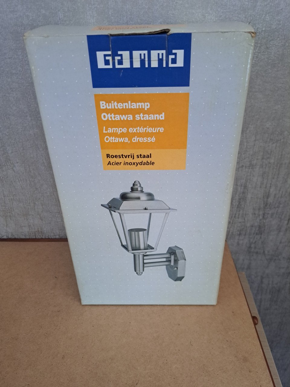 BUITENLAMP