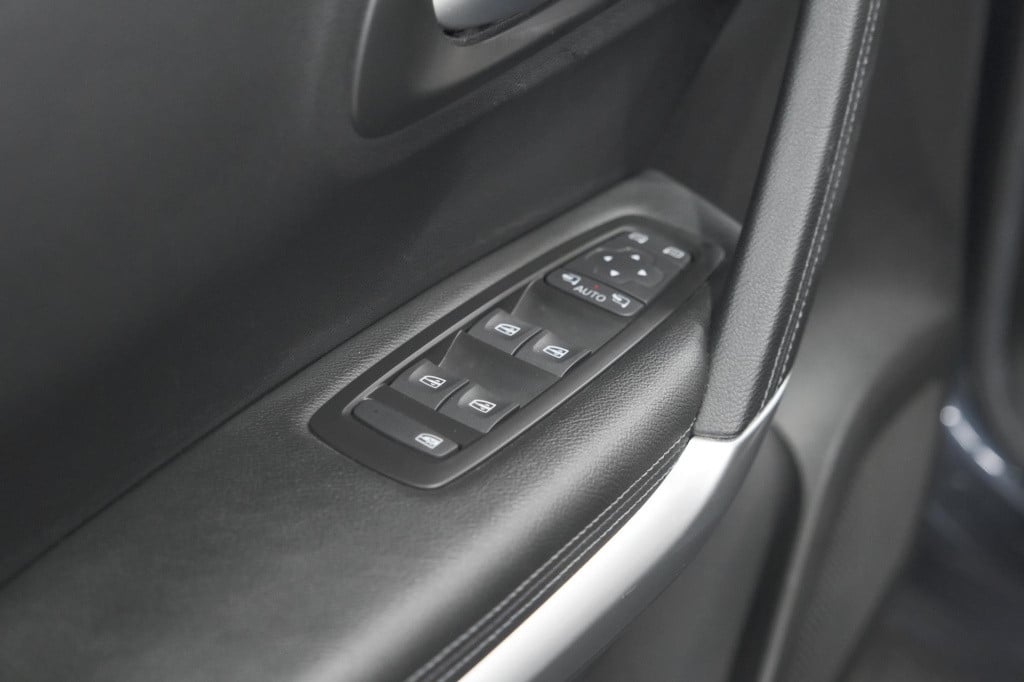 Renault Kadjar tce 160 edc intens | trekhaak | navigatie | camera | stoelve
