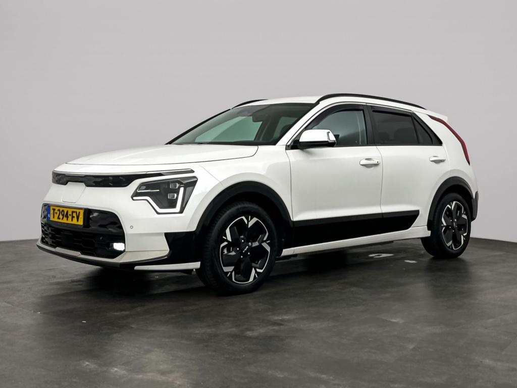 Kia Niro Ev dynamicplusline 64.8 kwh | trekhaak | stuur-/stoelverwarming | 