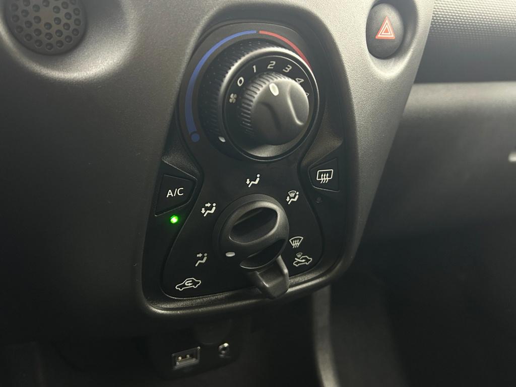 Citroen C1 occasion 1.0 e-vti live | wit | tweedehands citroen c1 | airco |