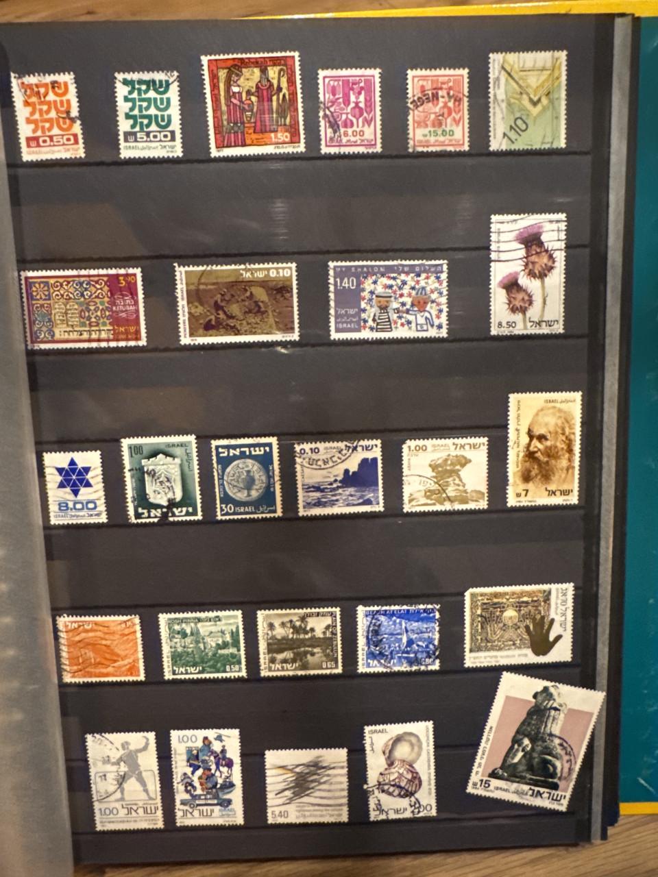 Complete postzegelverzameling – 4 albums