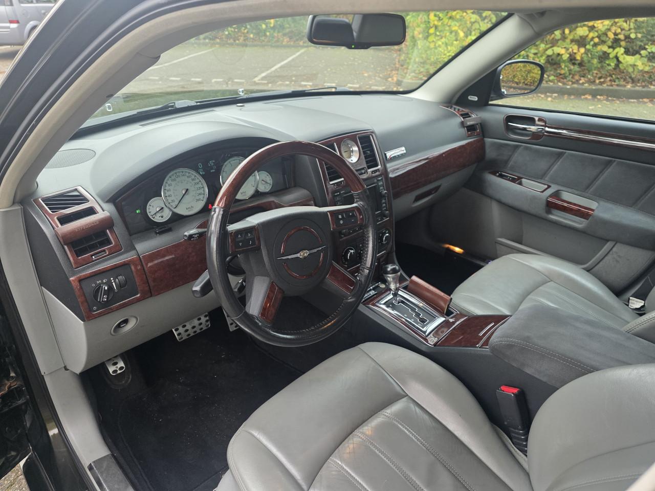 Zeer mooie Youngtimer Chrysler C300 3.5 ST V6 Automaat