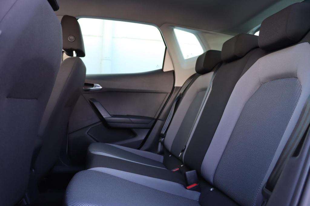 Seat Arona 1.0 tsi style business intense 95pk