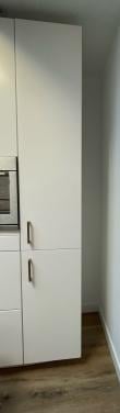 Ikea kast Metod 220 x 40 x 60, met 5 plankjes