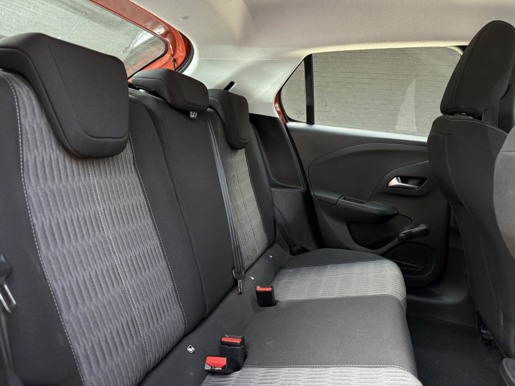 Opel Corsa 1.2 turbo edition // 100pk // led koplampen //