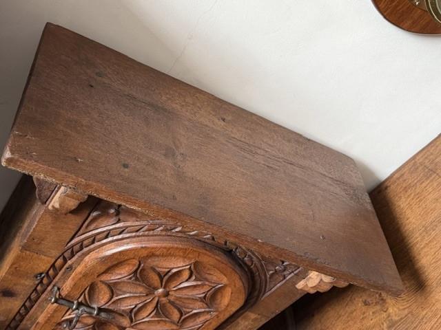 Spaans 17de eeuws kastje/Halkastje