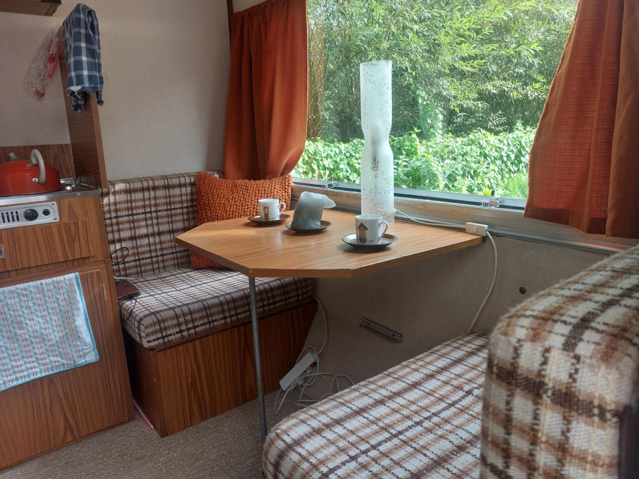 Retro eurovite klapcaravan