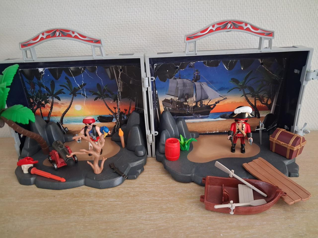Playmobil piratenkoffer met piraten, kanon, roeiboot set 5347