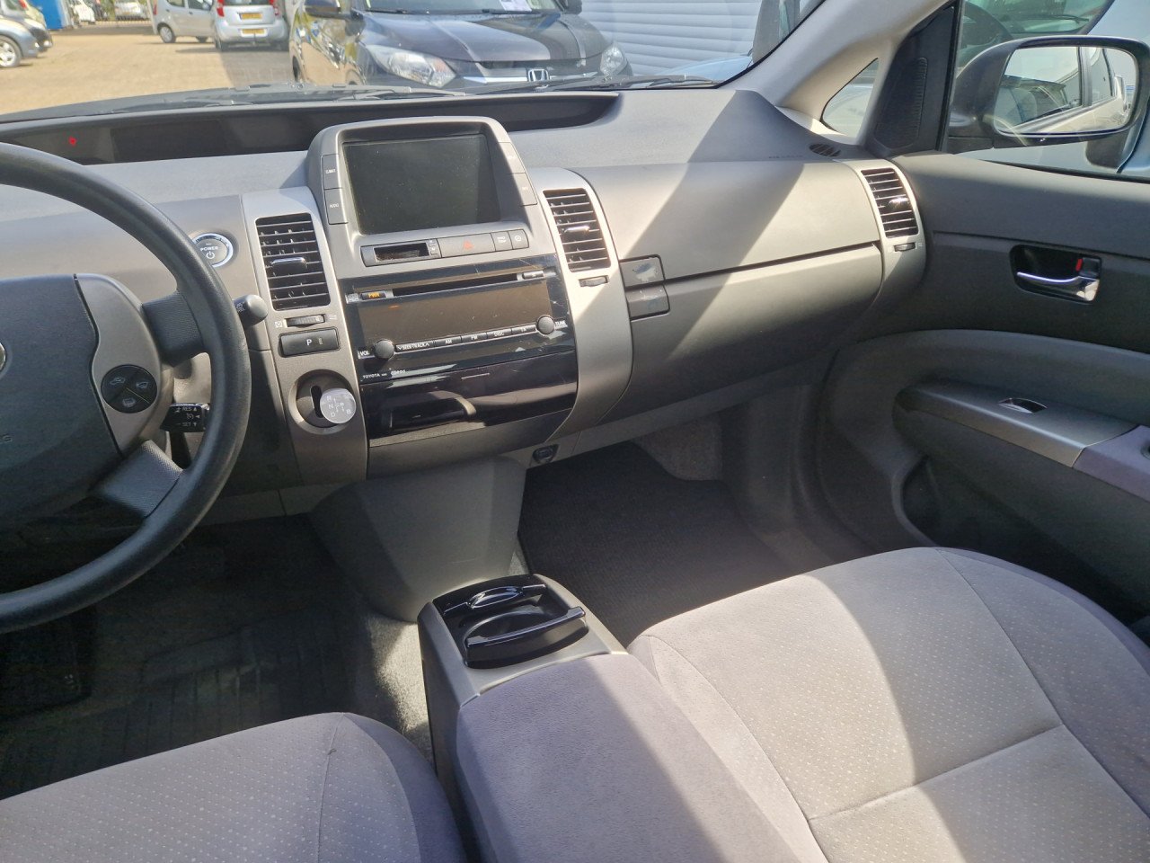 Toyota Prius 1.5 VVT-i