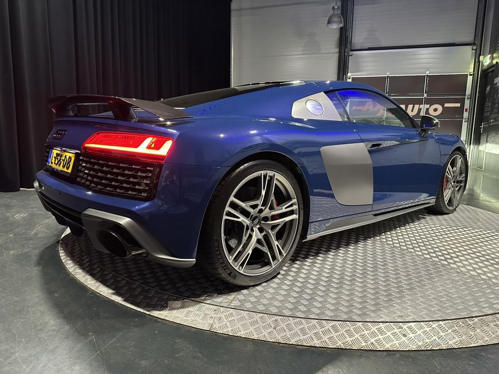 Audi R8 5.2 performance quattro 620pk *btw*b&o*keramisch*bucket seats*carbo
