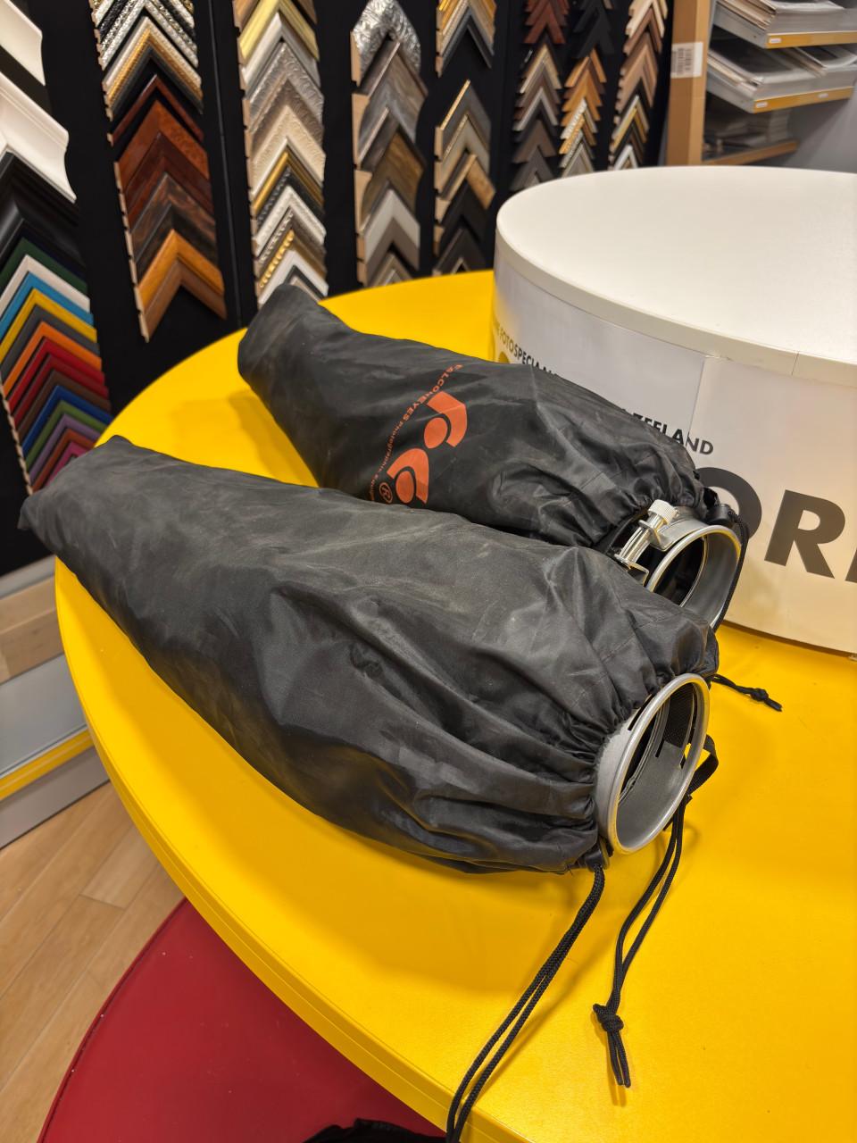 Falcon Eyes Studioset 2x studioflitsers 150w en achtergrond