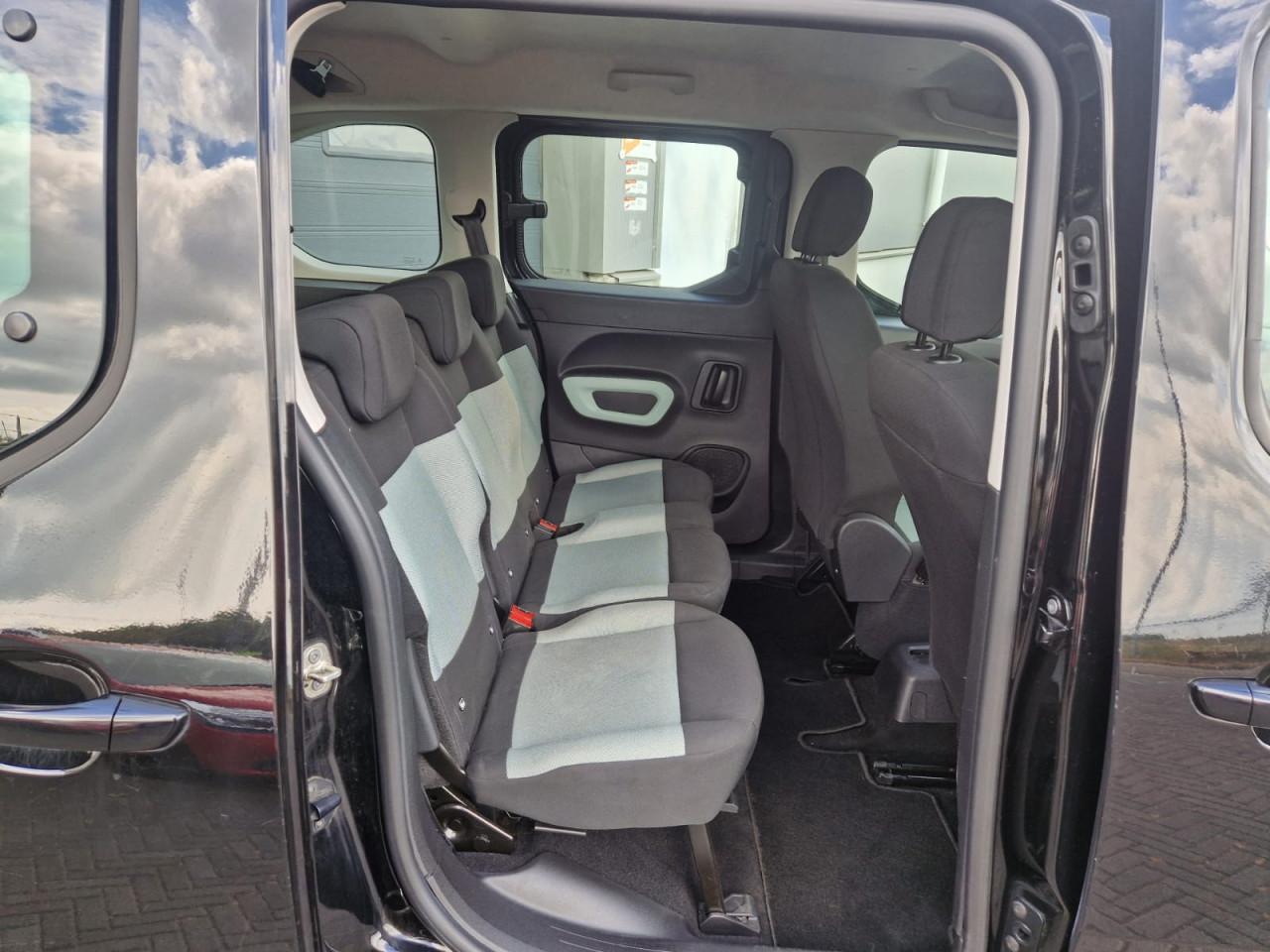 TE KOOP CITROEN BERLINGO 1.2 PURE TECH LIVE EURO 6 MPV MET TREKHAAK