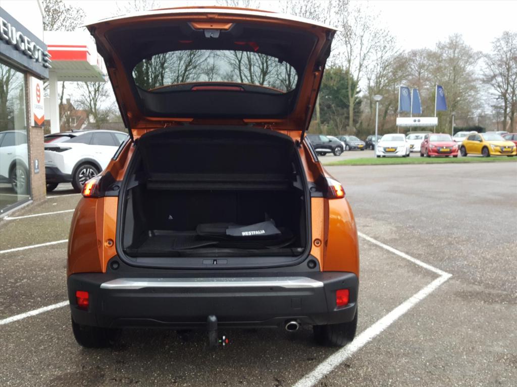 Peugeot 2008 allure 1.5 bluehdi 130pk automaat (eat8) apple carplay & andro